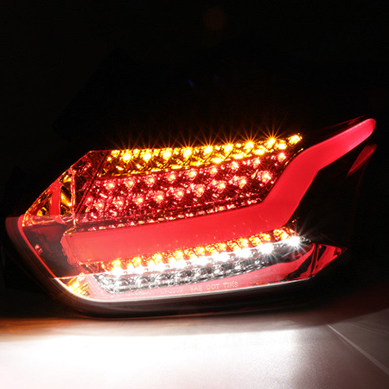 Spec-D 15-19 Ford Focus Hatchback LED Tail Lights Chrome/Red
