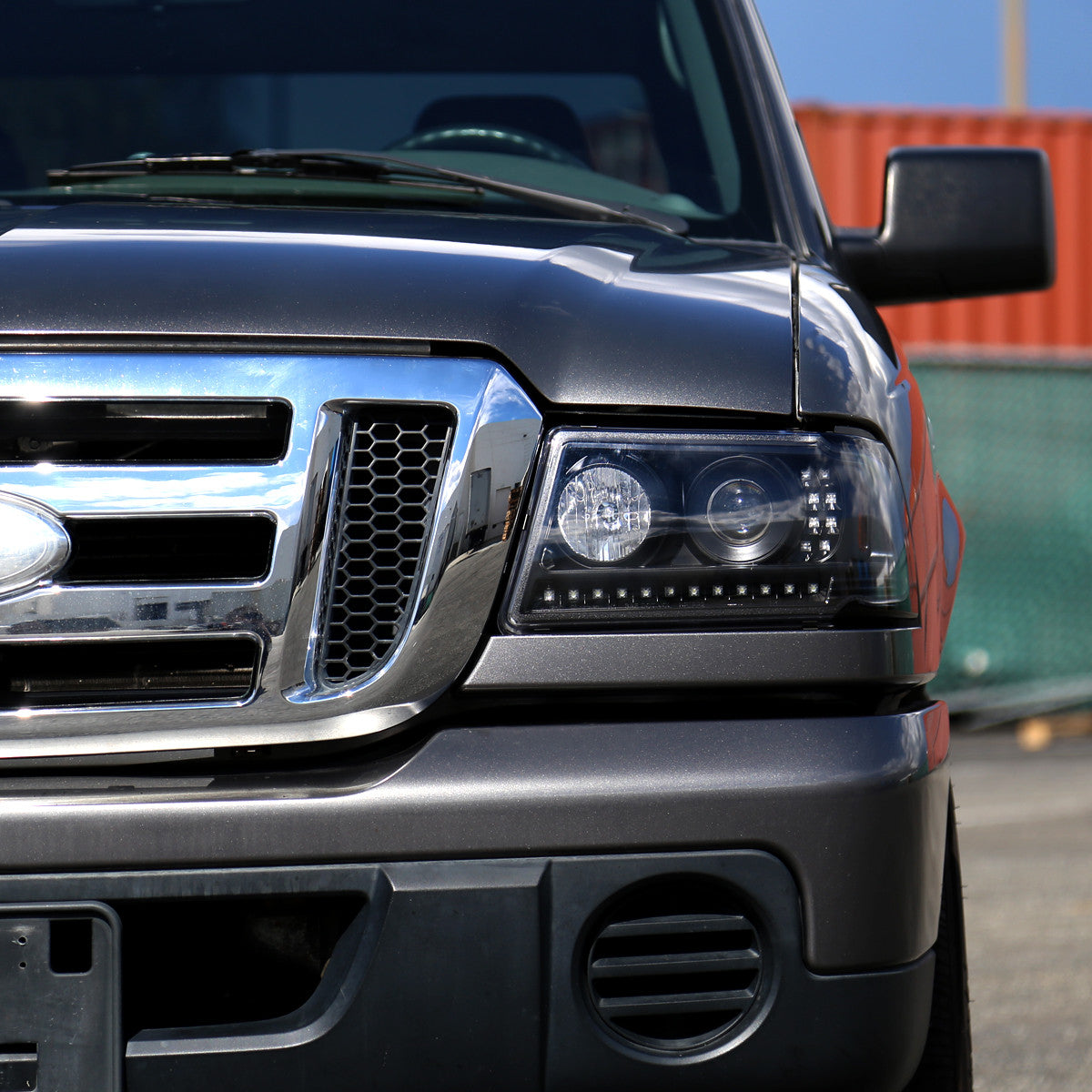 Spec-D 01-11 Ford Ranger Projector Headlights LED Strip Black/Clear