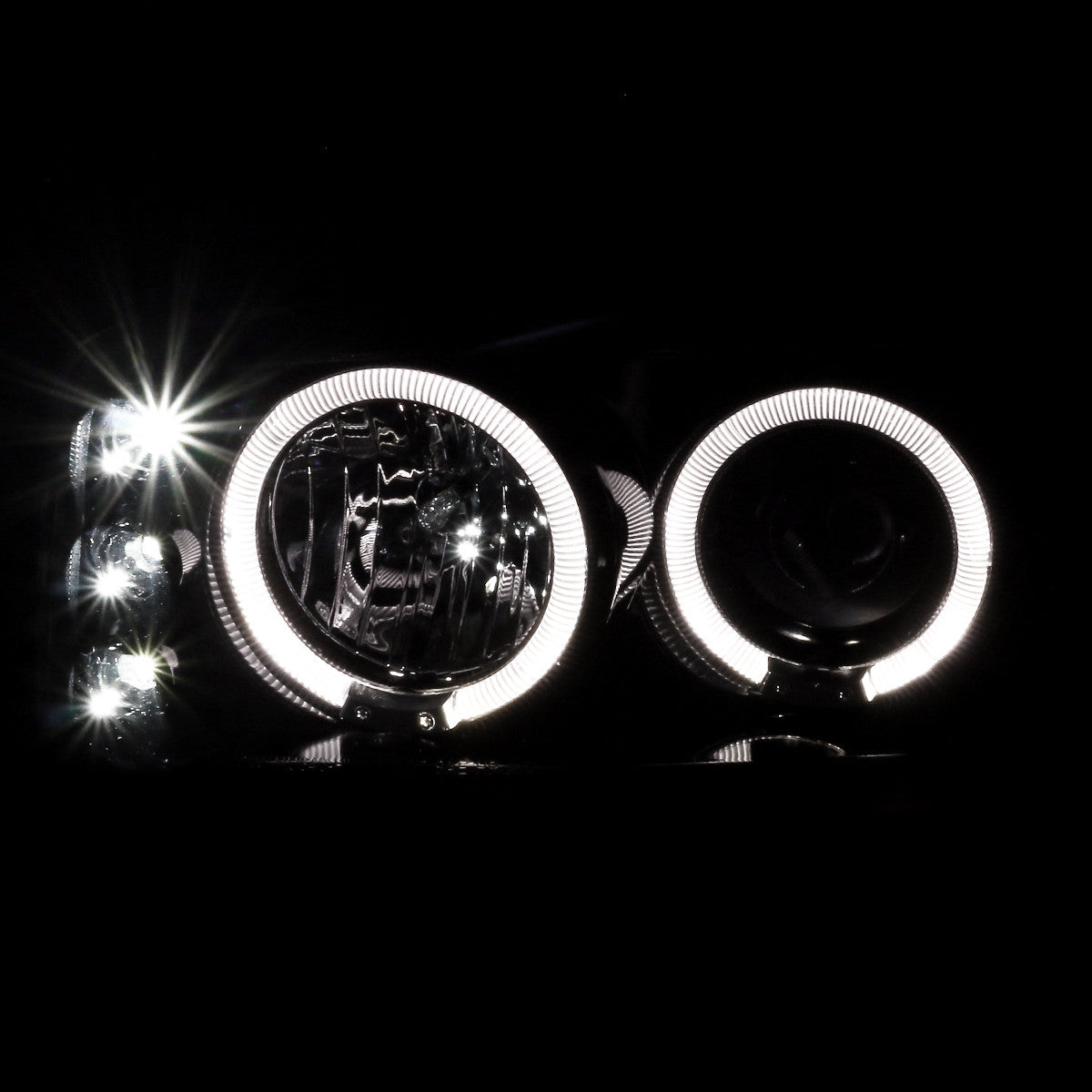 Spec-D 00-06 GMC Yukon Denali Headlights Halo Projector Smoked