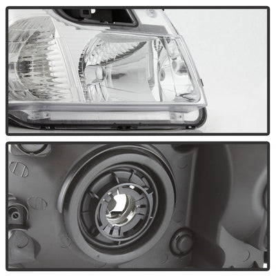 SPYDER xTune 05-09 Chevrolet Equinox Passenger Side Headlight - OEM Right (HD-JH-CEQ05-OE-R) 9038082