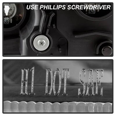 SPYDER xTune 05-06 Honda CR-V Halogen OEM Headlights - Black (HD-JH-HCRV05-AM-BK) 9943652