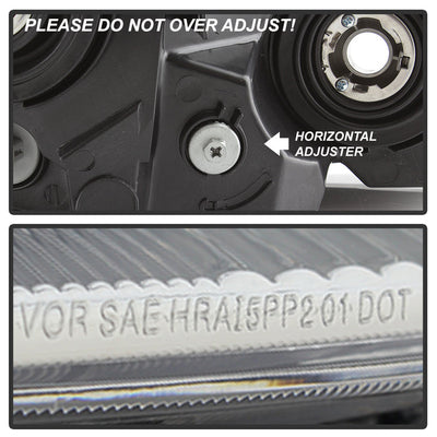 SPYDER xTune 04-05 Toyota Sienna Driver Side Halogen Headlight - OEM Left (HD-JH-TSIE04-OE-L) 9038433