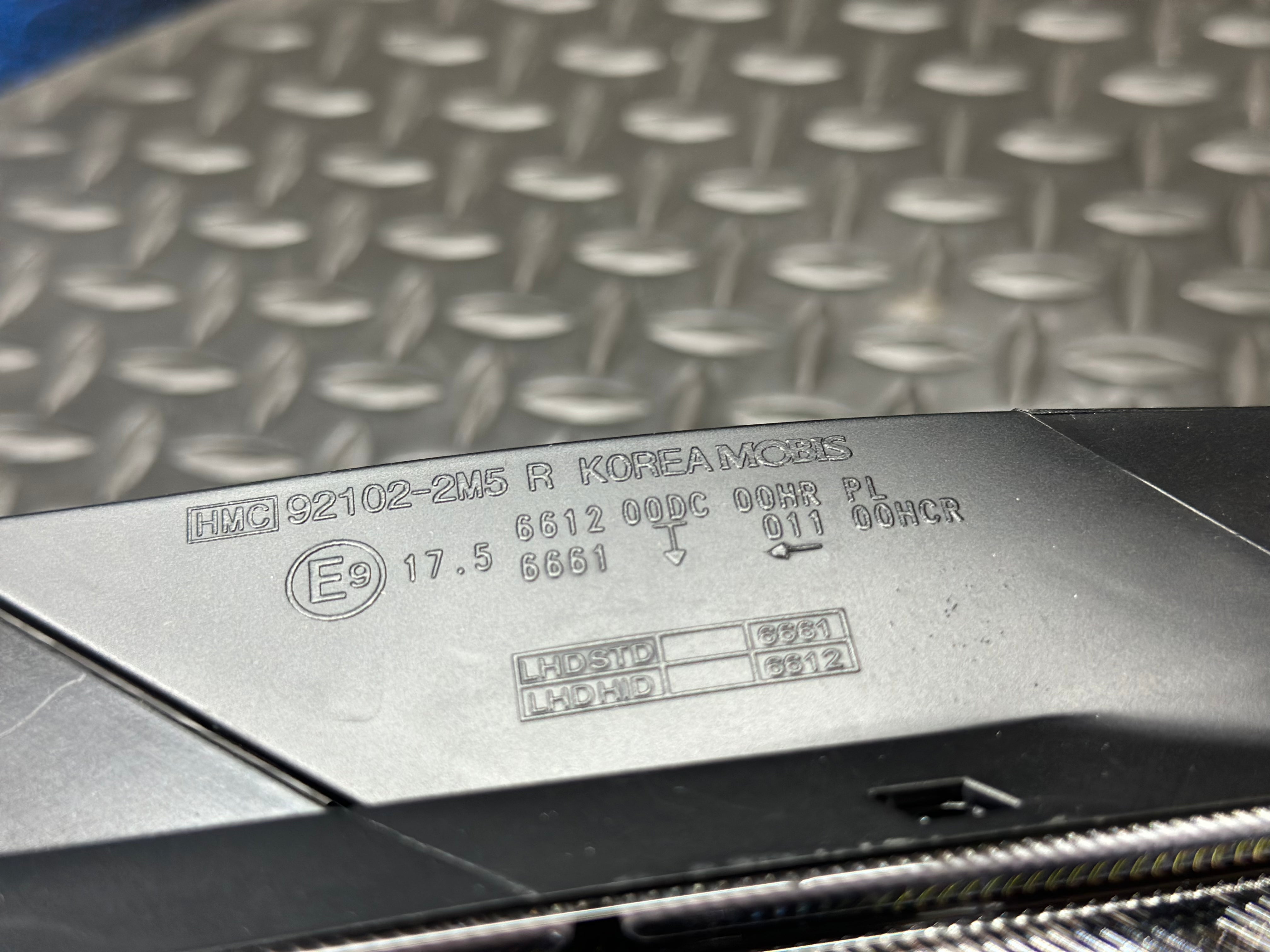 NTXGlow Kdm Reflector Headlights Halogen (2013-2016 Genesis Coupe)