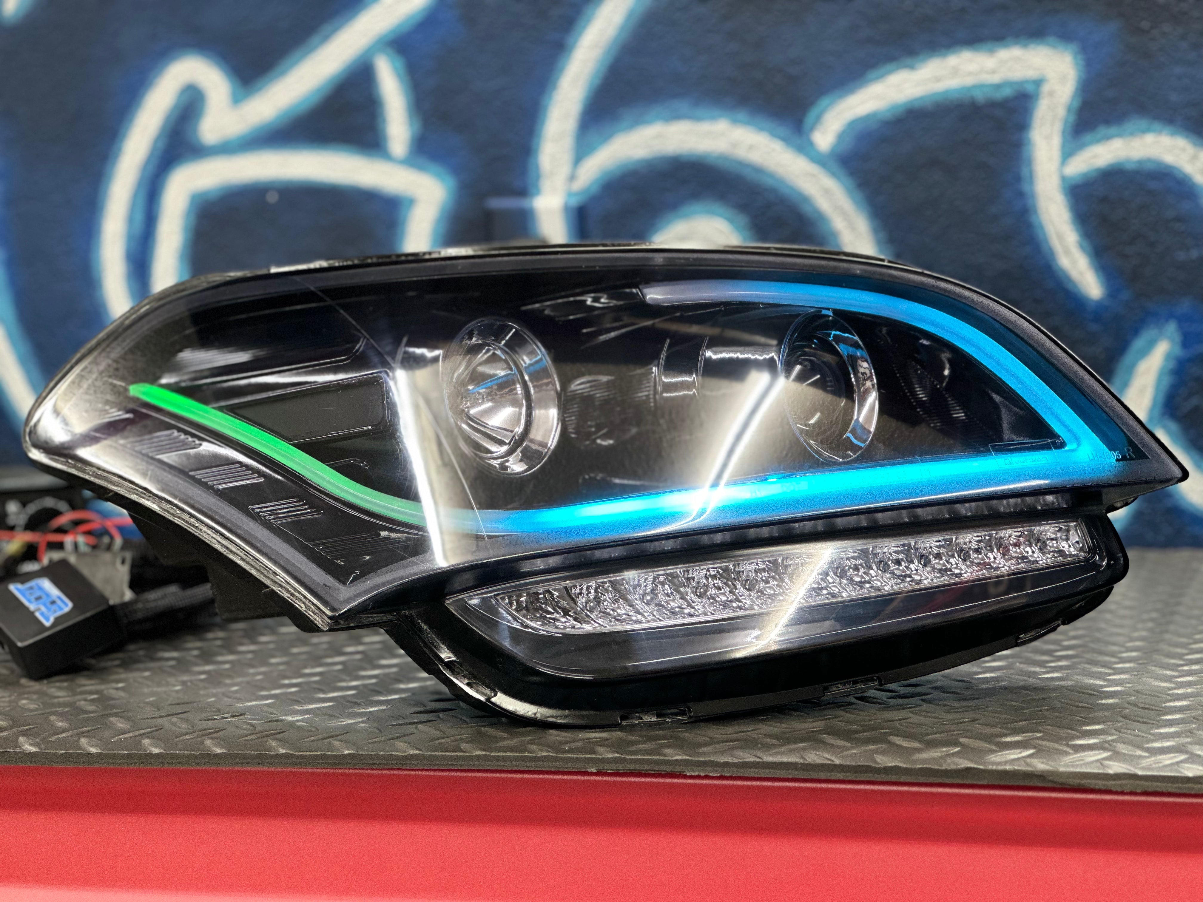 2010-2011 Kia Soul Color Shifting Headlights