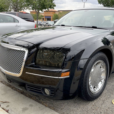 Spec-D 05-10 Chrysler 300 OE Style Chrome w Smoked Lens Headlights