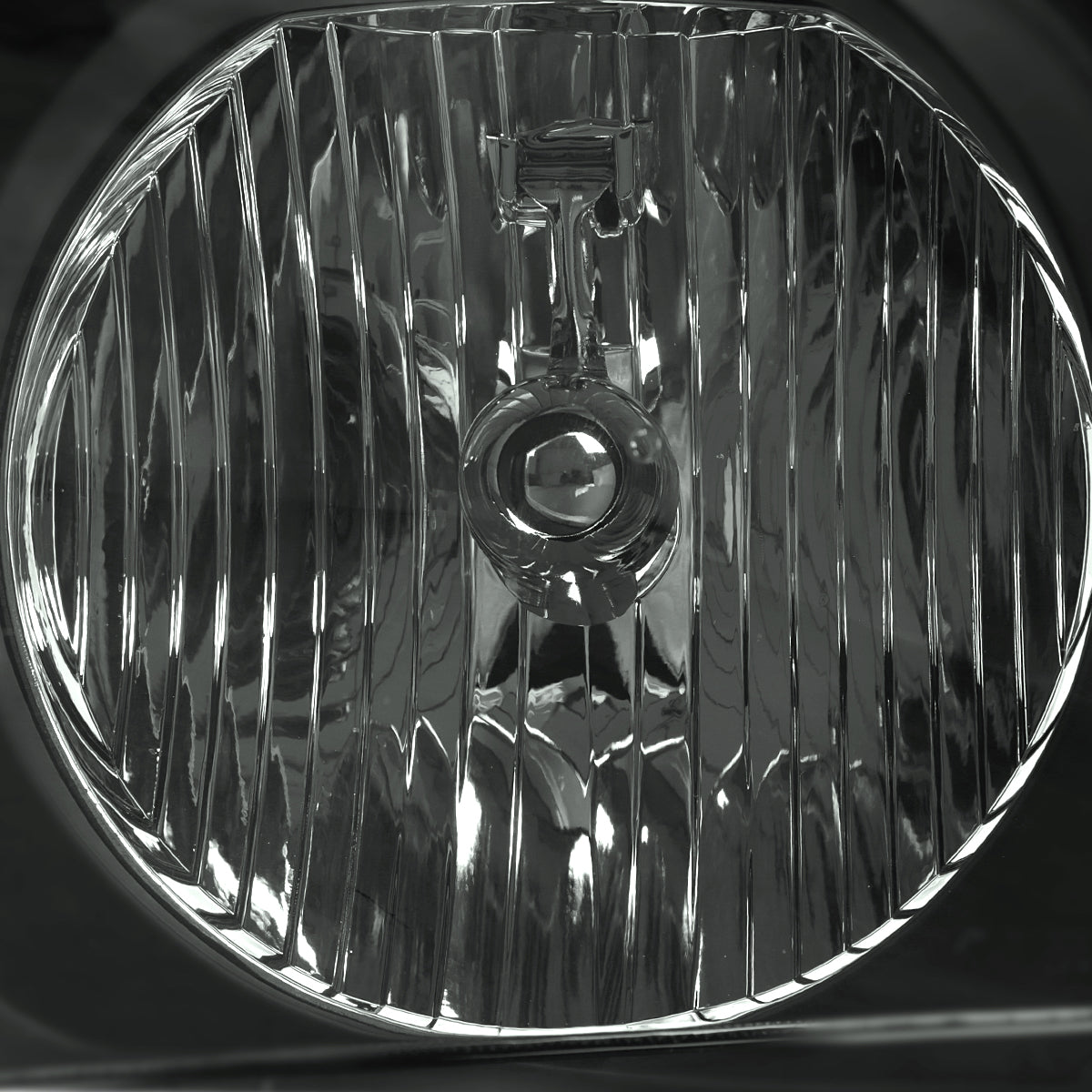 Spec-D 05-09 Ford Mustang OE Style Matte Blk/ Light Smoked Headlights