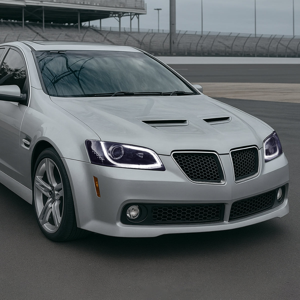 Spec-D 08-09 Pontiac G8 Projector Headlights LED Bar Black/Smoked
