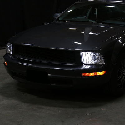 Spec-D 05-09 Ford Mustang LED Bar Projector Headlights Chrome