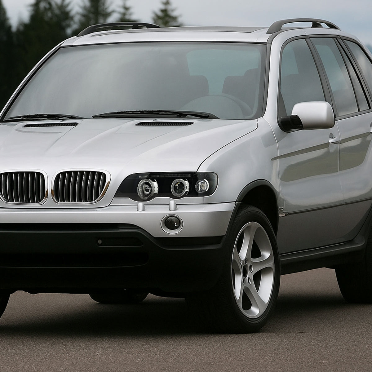 Spec-D 01-03 BMW E53 X5 Halo Projector Headlights Black