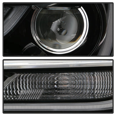 xTune US Built Toyota Corolla 18-20 L LE LED Proj Headlights-SE Style Black PRO-JH-TCOL20LUS-LED-BK 9949326