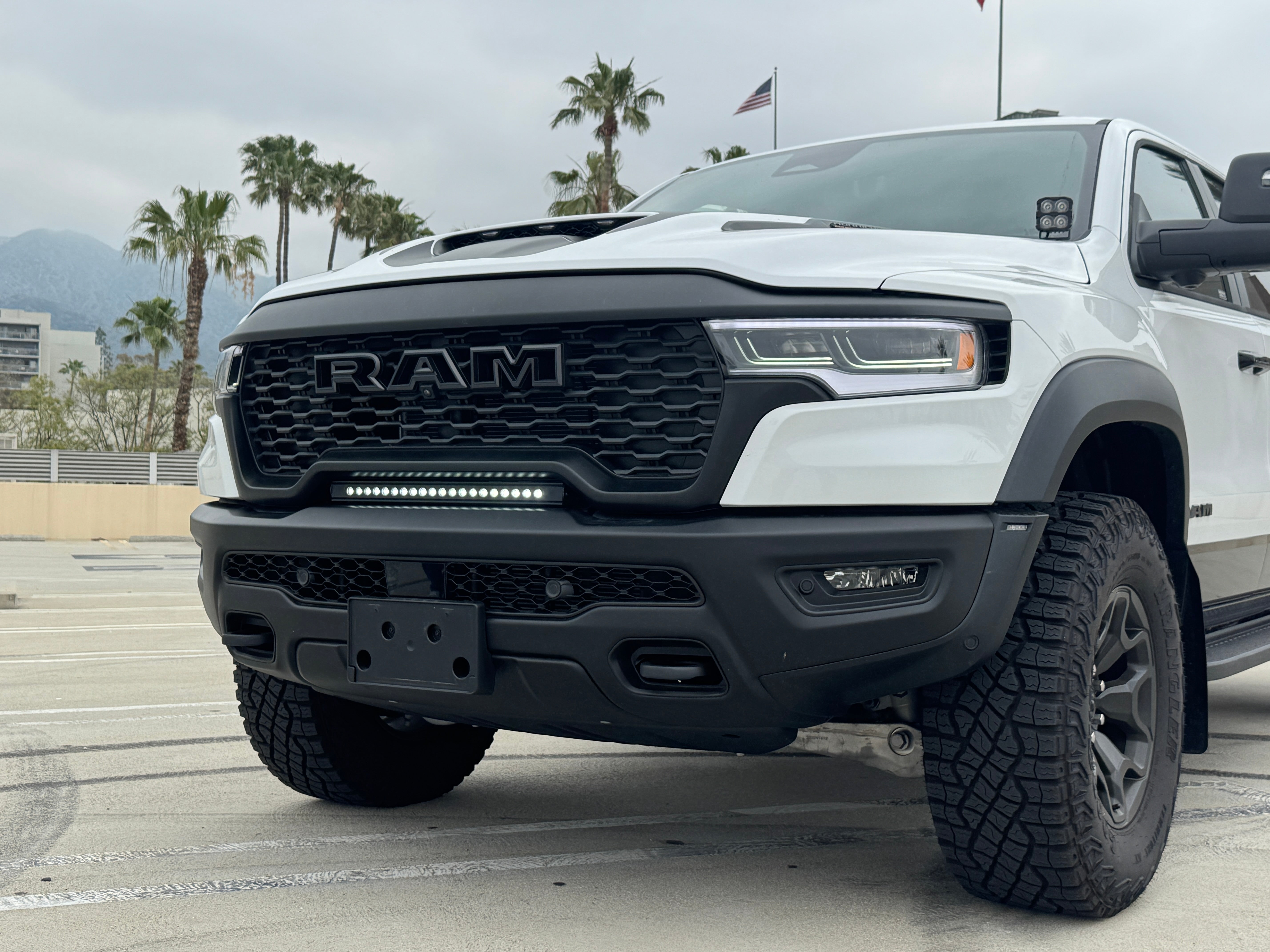 2019+ RAM 1500 Rebel 23in Light Bar SLIM