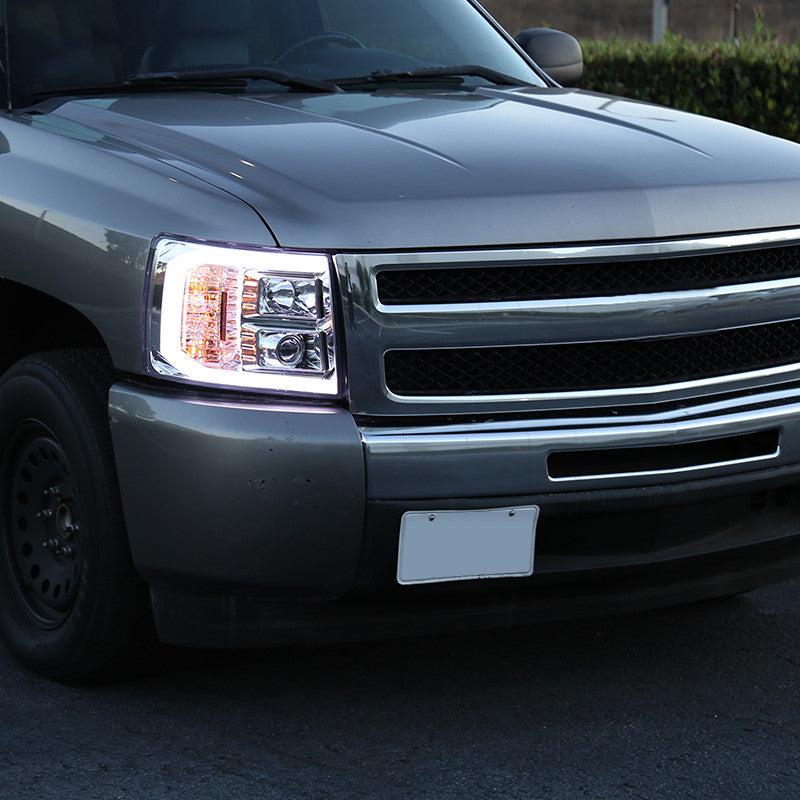 Spec-D 07-13 Silverado Headlights LED C-Bar Projector Chrome/Clear