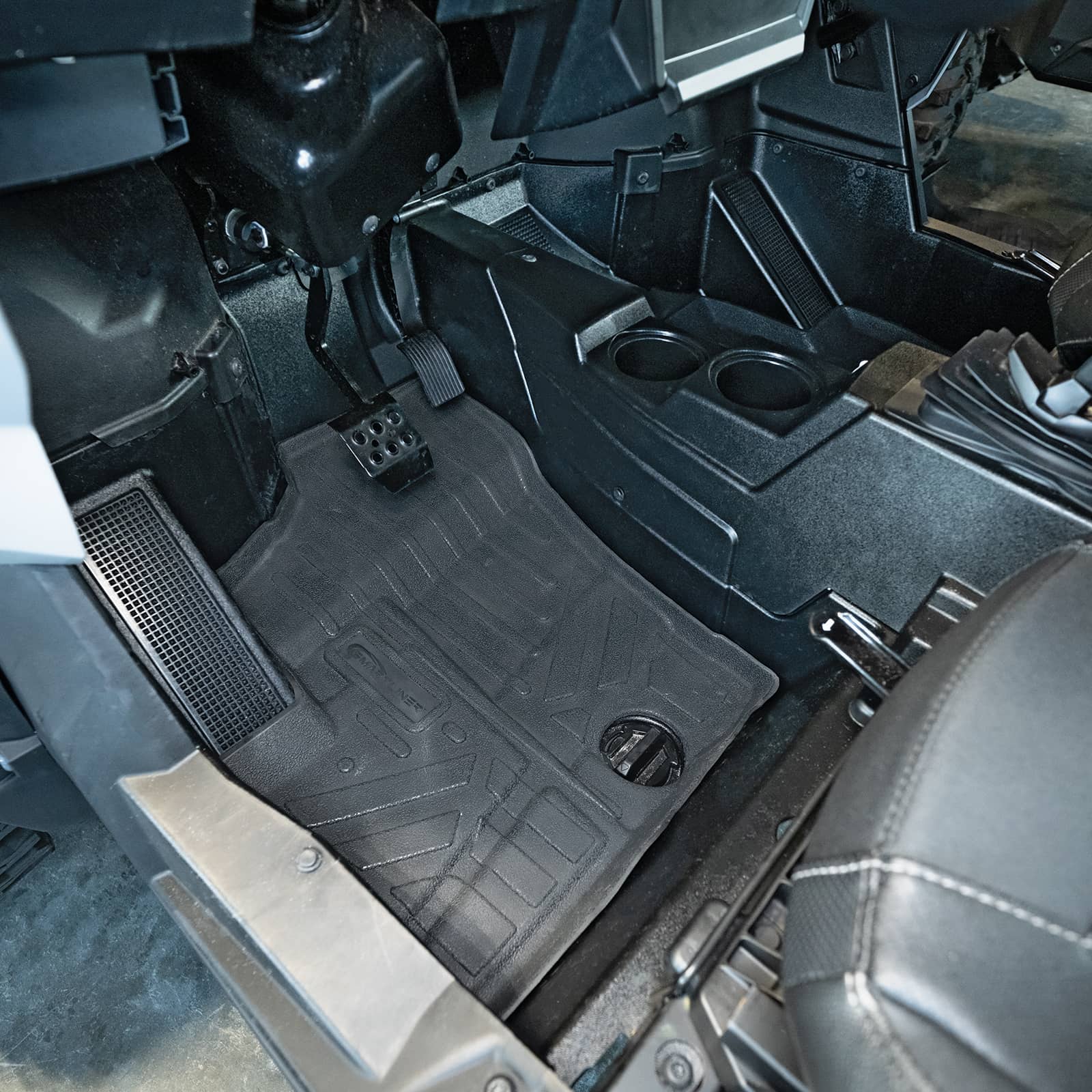 SMARTLINER Rugged Rubber Bed Mat Liner Compatible With 2020-2025 Polaris RZR Trail/Trail S