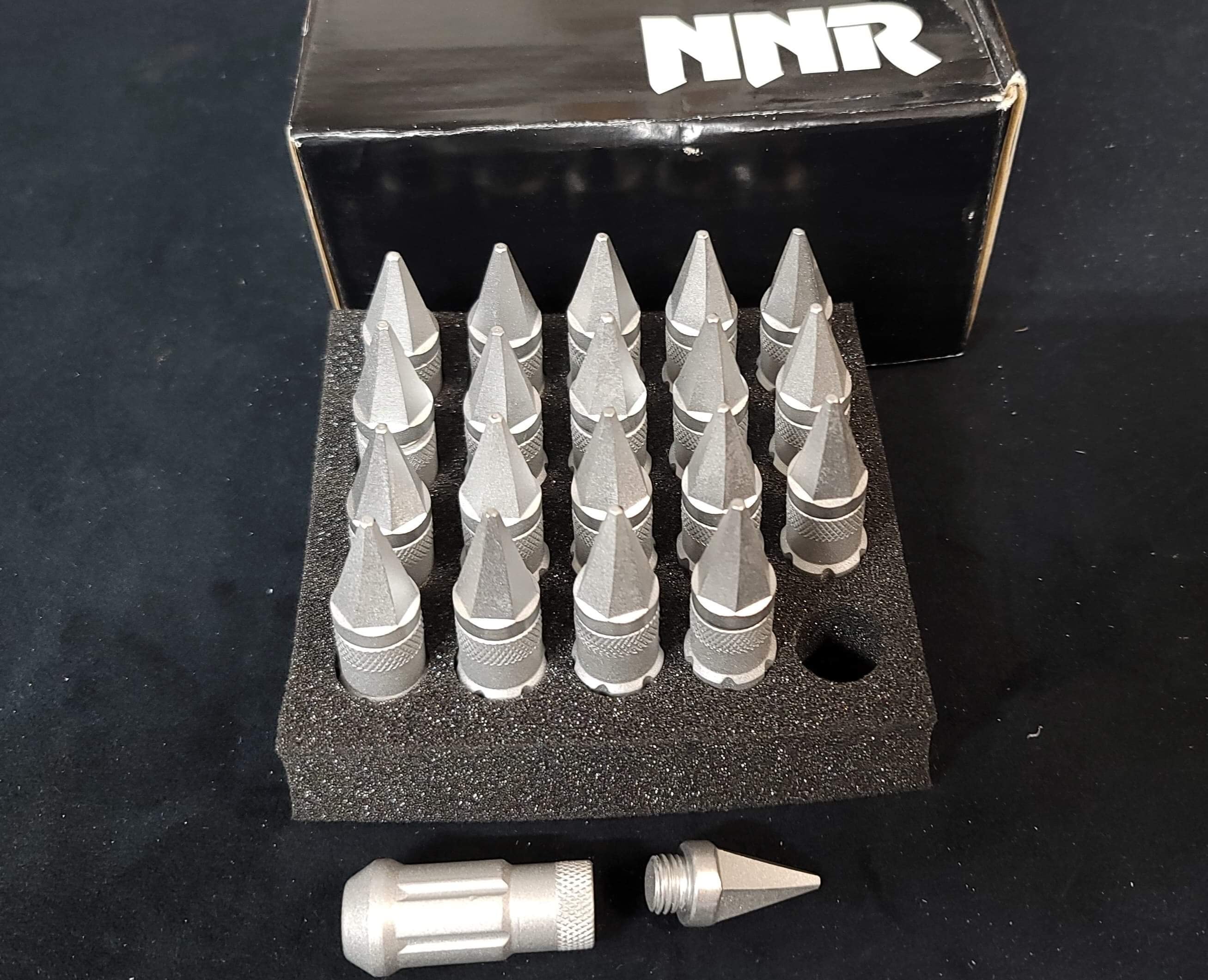 NNR Steel Extended Spline Wheel Lug Nuts with Spike 78mm 20pcs