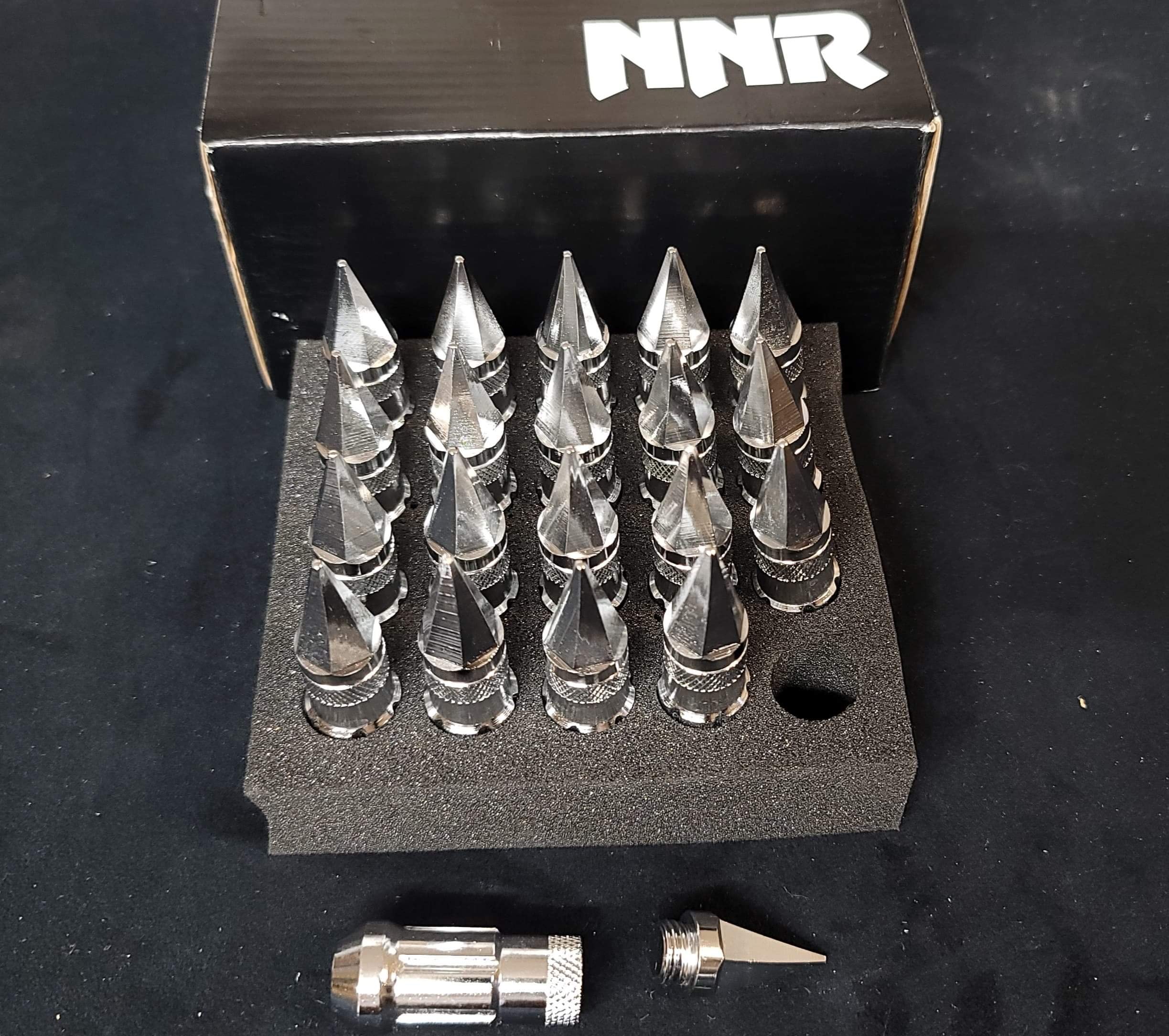 NNR Steel Extended Spline Wheel Lug Nuts with Spike 78mm 20pcs