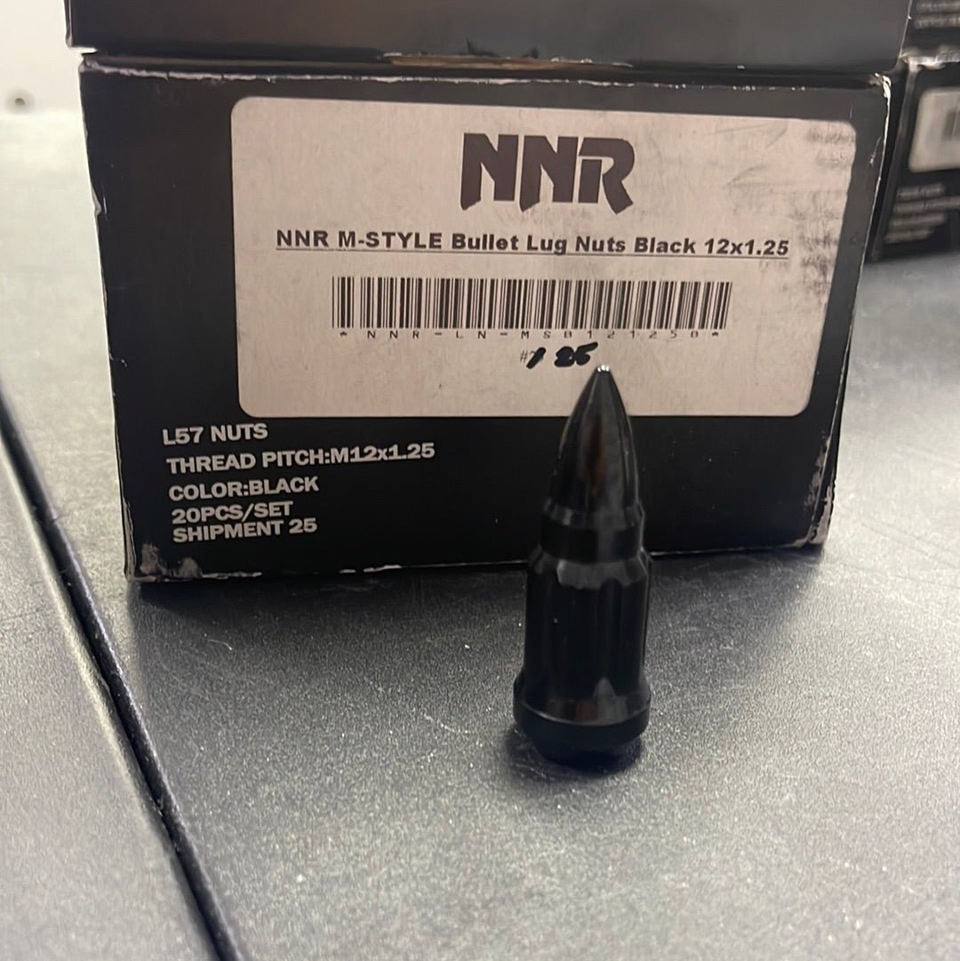 NNR 12x1.25 black bullet lugs