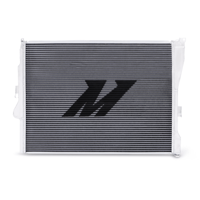 Mishimoto 99-06 BMW 323i/323i/328i/330i Performance Aluminum Radiator