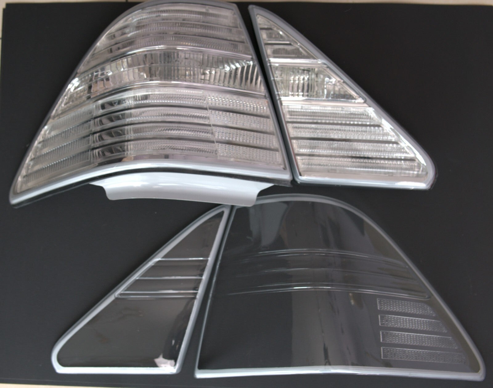 2004 - 2006 LEXUS LS430 UCF31 ALL CLEAR TAILLIGHT LENSES